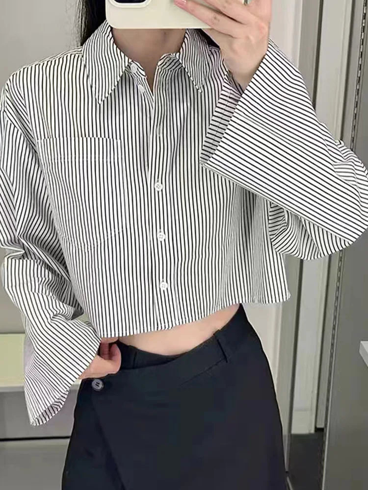 Women  Autumn New Fashion Casual Pocket Short Striped Shirt Retro Long Sleeve Chic Button Top Blouses Mujer